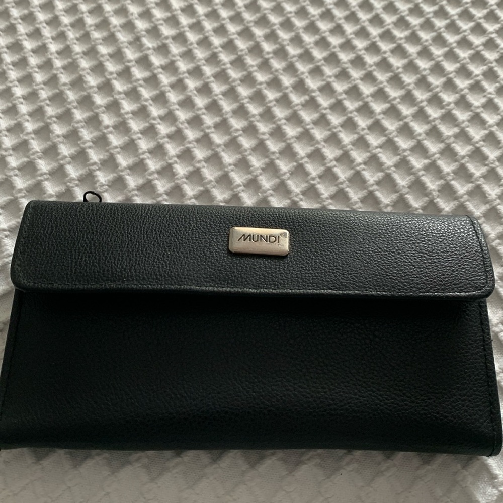 Black wallet